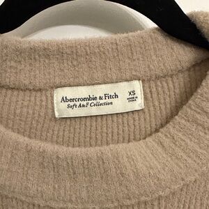 Abercrombie & Fitch Beige Knit Top